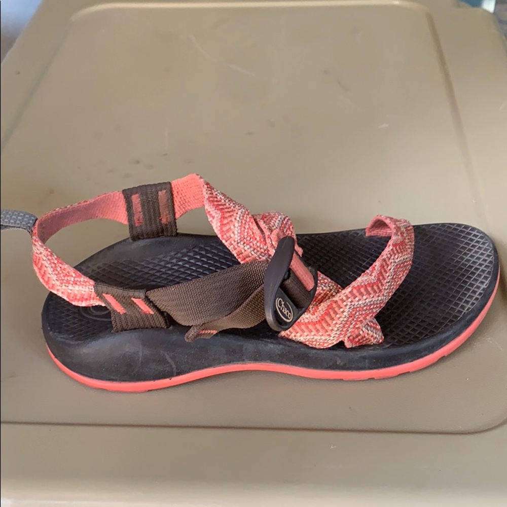 Kids Chaco size 4
